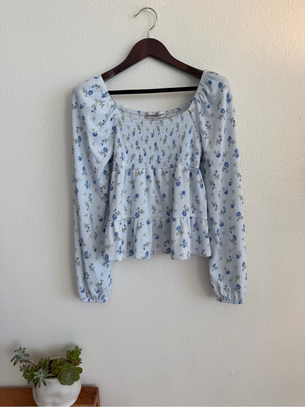 Madden Girl Floral Peplum Top | Size Large